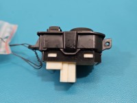 Przełącznik szyb Renault Kadjar 255707377R EU