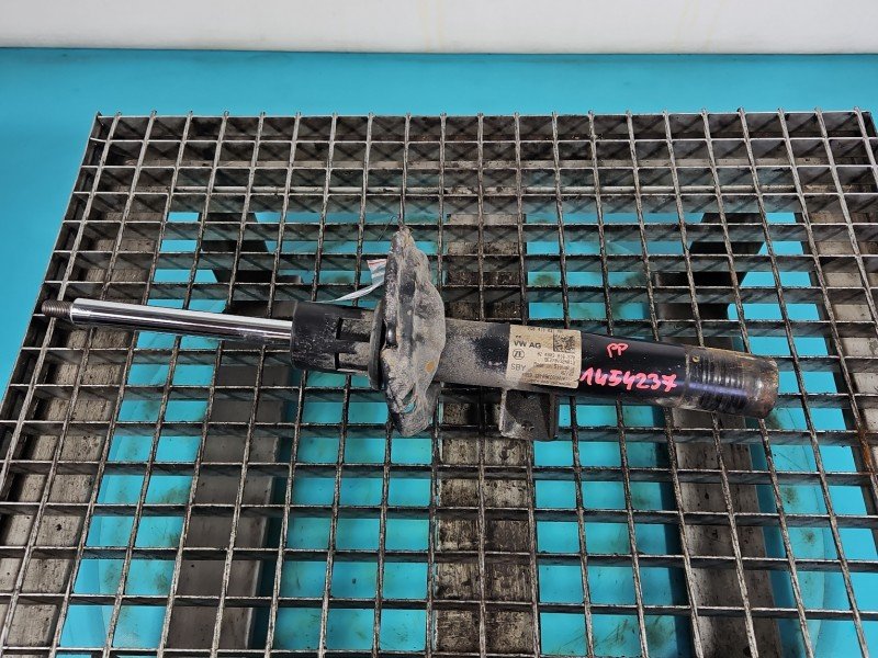 Amortyzator przód prawy przedni Seat Ibiza V KJ 6F