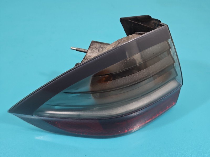 Lampa tył lewa Producent części: FORD, Z BŁOTNIKA Ford S-max I MK1 HB