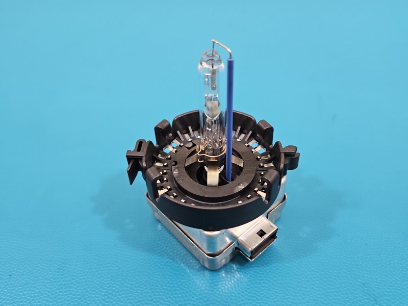 ŻARNIK STARTER ZAPŁONNIK CEWKA XENON Opel Astra IV J