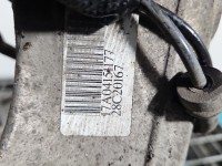 Zwrotnica lewa piasta przód 2.0d Land rover Discovery Sport 14- L550