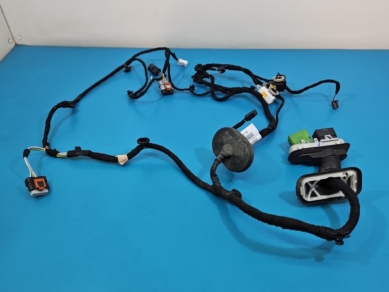 Instalacja Wiązka drzwi przód prawych Peugeot 3008 II 9837479380