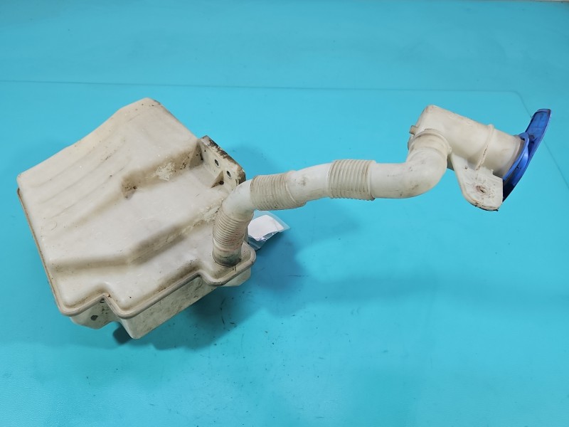 Zbiornik Zbiorniczek płynu spryskiwacza Skoda Superb II