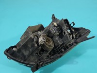 Reflektor lewy lampa przód Toyota Avensis II T25 EUROPA