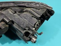 Reflektor prawy lampa przód Vw Passat B7 EUROPA