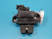 Zamek klapy tył Toyota Corolla E15 sedan TOYOTA, 2PIN, Uszkodzona obudowa