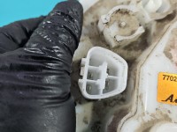 pompka Pompa paliwa LEXUS CT 10-22 1.8 VVTI 77020-47092 Producent części: Lexus, 4 PIN