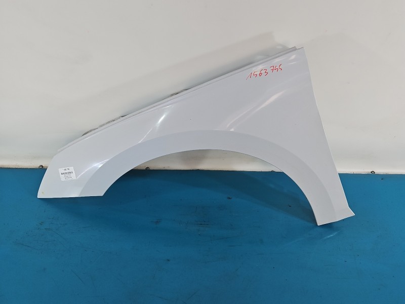 Błotnik przód lewy Skoda Octavia IV LS9R