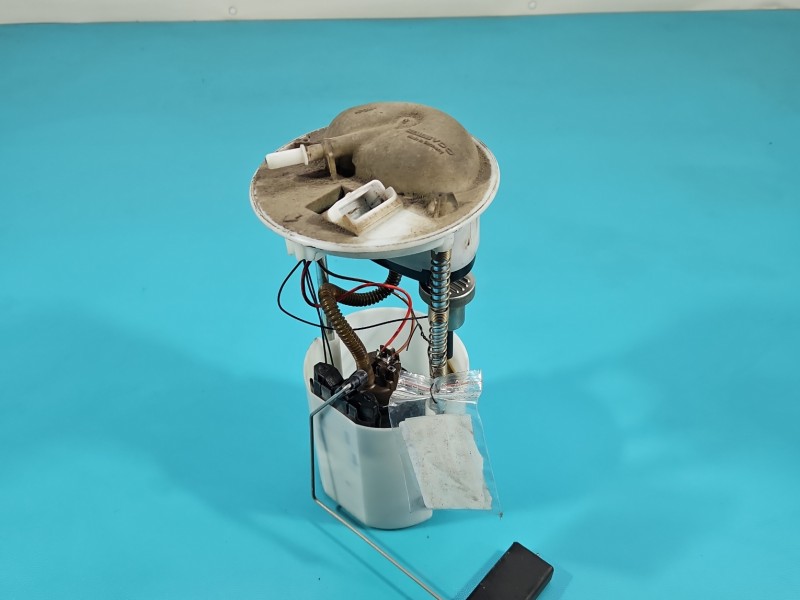 pompka Pompa paliwa Suzuki Sx4 I 06- 1.6b (M16A) A2C53099634, 15100-79J00 Suzuki, 4 PIN