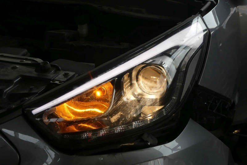 Reflektor lewy lampa przód Hyundai Ix35 09-13 EUROPA