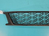 Zaślepka kratka zderzaka środkowa atrapa Dacia Sandero II 12-20 622544275R