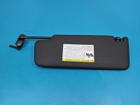 Przesłonka prawa Audi A5 F5 DASZEK osłona przeciwsłoneczna 8H0010501