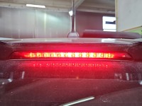 TRZECIE ŚWIATŁO STOP STOPU Opel Grandland HB 9688016380