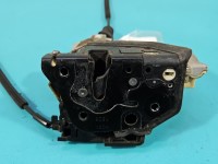 Zamek przód prawy 3C1837016A Vw Passat B6 EUROPA Uszkodzony pancerz linki 7PIN