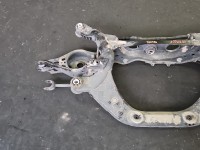 Tylna belka oś tył Toyota Rav4 V 2.5 hybryda