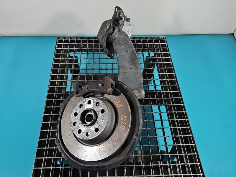 Piasta koła tył prawa zwrotnica łożysko Vw Passat B7 2.0 tdi Piasta koła tył prawa zwrotnica łożysko Vw Passat B7 2.0 tdi