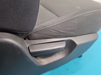 Fotel prawy przód pasażera Toyota Verso 09- 5d EUROPA