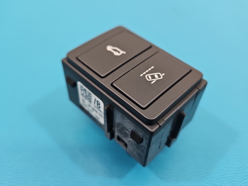 Przełącznik przycisk otwierania klapy bagażnika, DH9WD-1AD-SAL550B Land rover Discovery Sport 14- L550