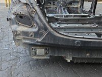 Pas tylny podłoga bagażnika Mercedes W205 wanna sedan ćwiartka