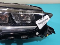 Reflektor prawy lampa przód Opel Corsa F EUROPA