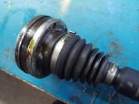 Półoś przód prawa Vw Caddy III 2K 1.9 tdi manual