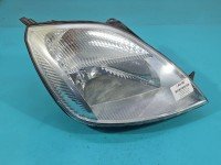 Reflektor prawy lampa przód Ford Fiesta Mk6 EUROPA