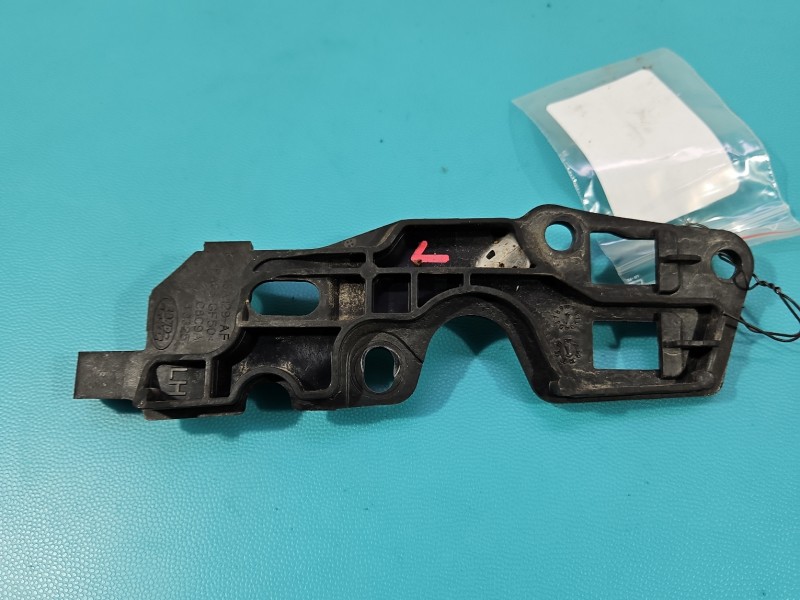 Mocowanie Europejska, Listwy błotnika Przód Lewego, FK72-16A129-AF uchwyt Land rover Discovery Sport 14- L550