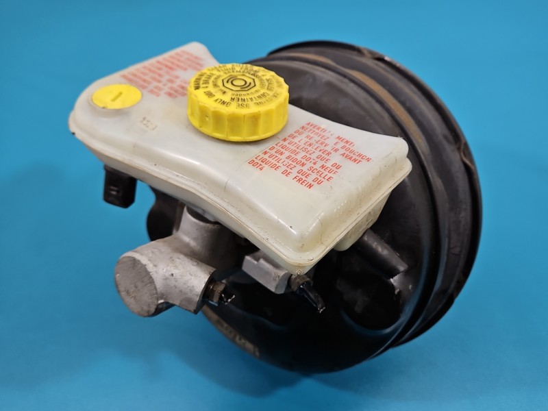 Serwo hamulcowe Seat Exeo 8E0612105AJ 2.0 tdi