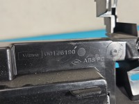 Mocowanie ramki deski rozdzielczej uchwyt 681322332R Renault Kadjar