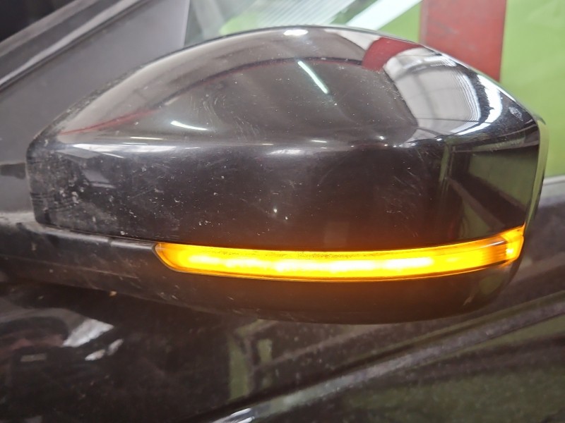 Lusterko lewe pin Land rover Discovery Sport 14- L550 HB 5d kolor LRC820 europa