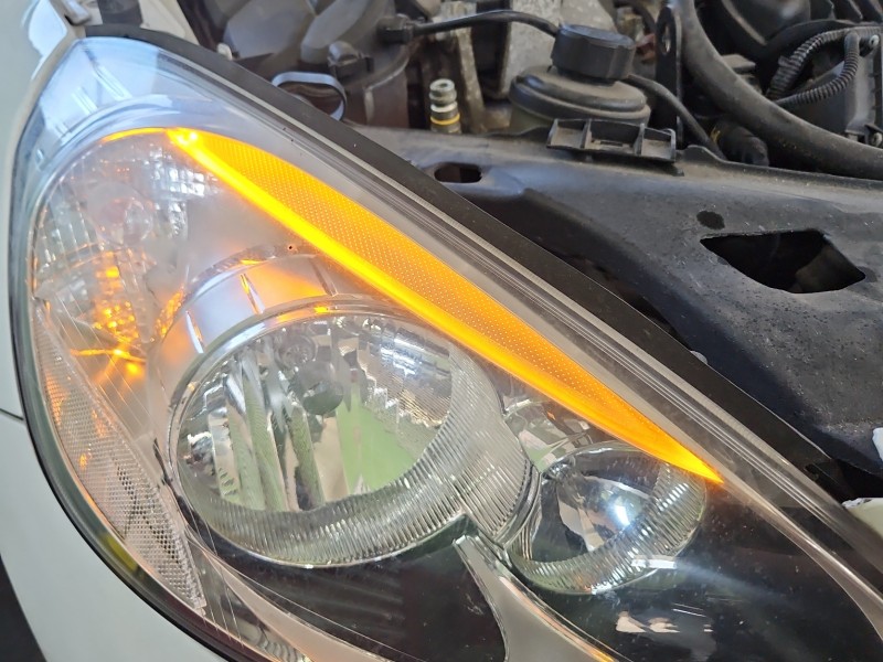 Reflektor prawy lampa przód VOLVO S60 II 10- EUROPA