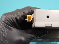 Wyświetlacz Toyota Avensis II T25 86110-05020 monitor