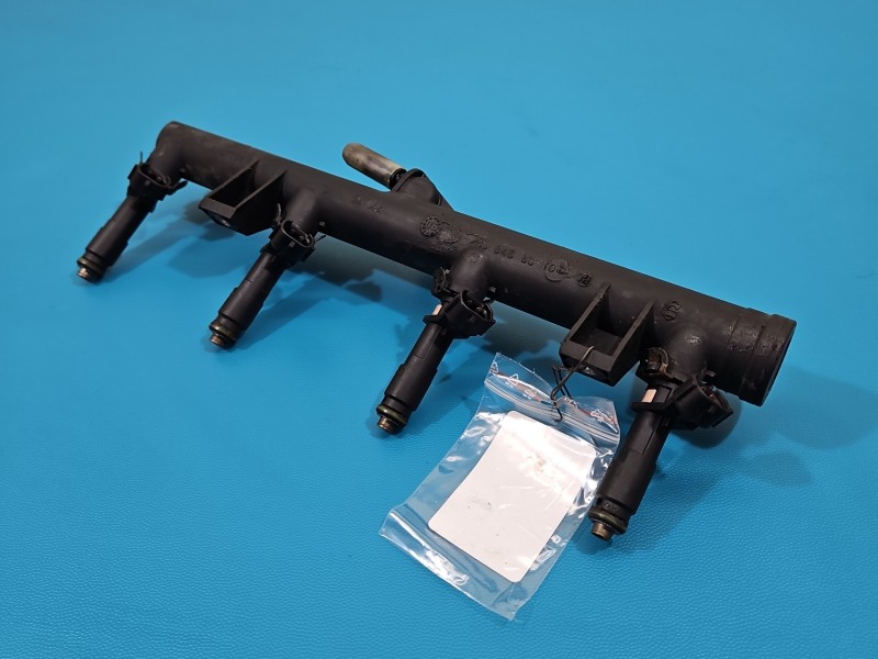 Wtryskiwacz Citroen C4 picasso I 06-13 1.8 16V