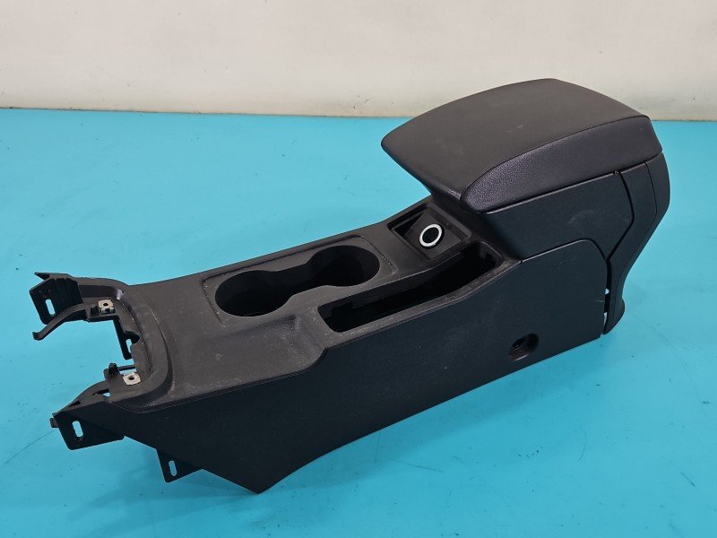 Podłokietnik TUNEL Seat Leon III 12- 5F0864981A EUROPA