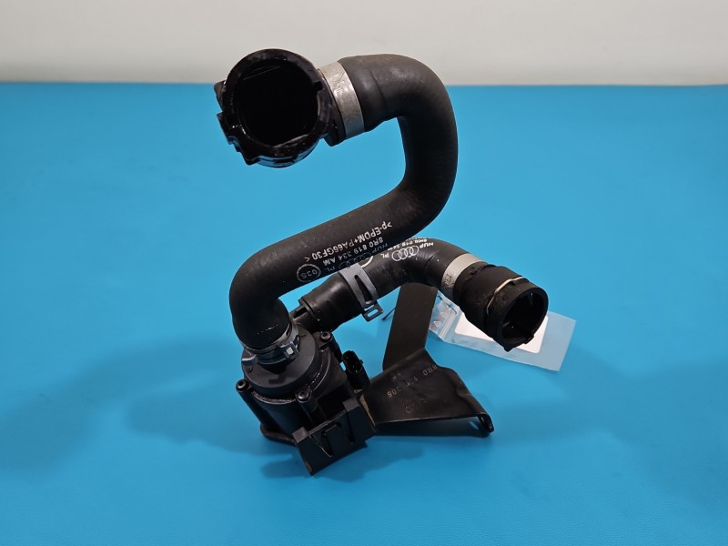 Pompka obiegu wody pompa AUDI Q5 08- 3.0 tfsi (CTU) 8R0819334AM, 8K0819342L, 8R0121305