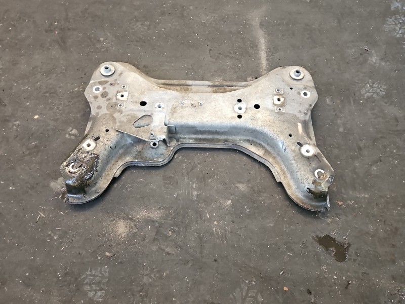 WÓZEK KOŁYSKA TRAWERS Sanki Belka silnika Renault Trafic III 2.0 dci