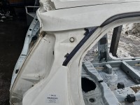 Błotnik tył prawy Toyota Aygo II 14-22 biały 068 ćwiartka