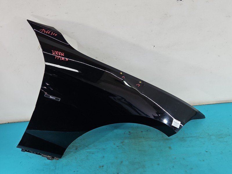 Błotnik przód prawy BMW F20 czarny 668