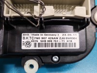 Konsola panel nawiewu Vw Golf plus 7N0907426AN