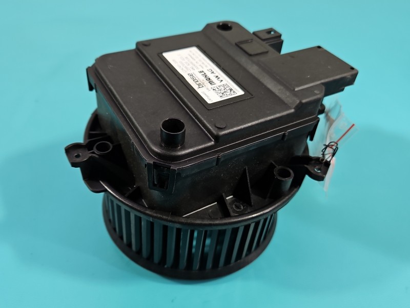 Dmuchawa nawiewu wentylator Audi A4 B9 4M1820021C EUROPA