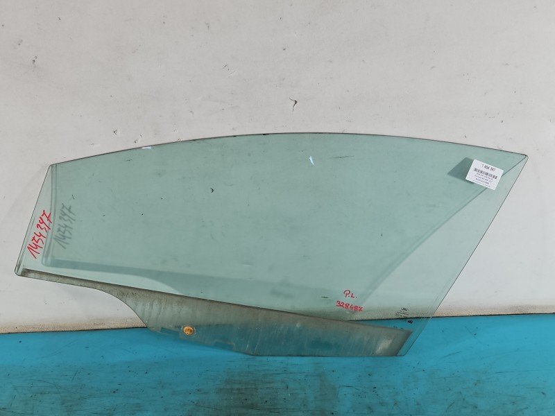 Szyba drzwi przód lewa Ford Fiesta Mk7 HB