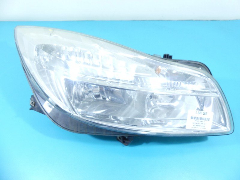 Reflektor prawy lampa przód Opel Insignia A 08-17 EUROPA