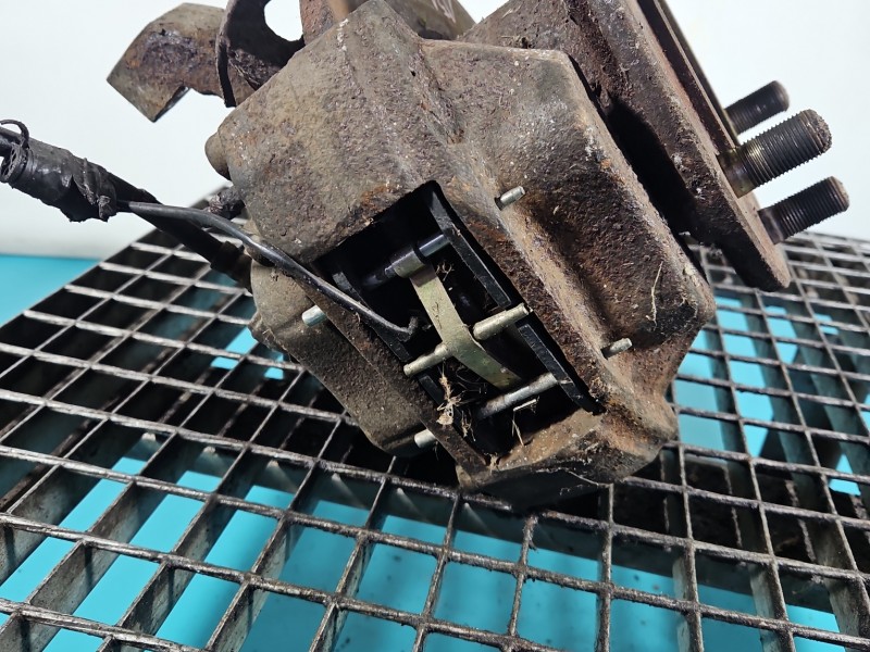 Zacisk przód prawy Iveco Daily II 2.5 td