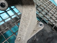 Piasta koła tył prawa zwrotnica łożysko Audi Q3 2.0 tdi (CFGC)