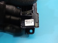 Przełącznik Grzania foteli prawy przód Hyundai I40 93730-3Z150