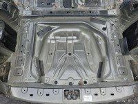 Pas tylny podłoga bagażnika Infiniti Q30 wanna HB