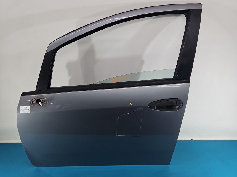 DRZWI PRZÓD LEWE KIEROWCY Fiat Grande Punto 5d srebrny 595/A