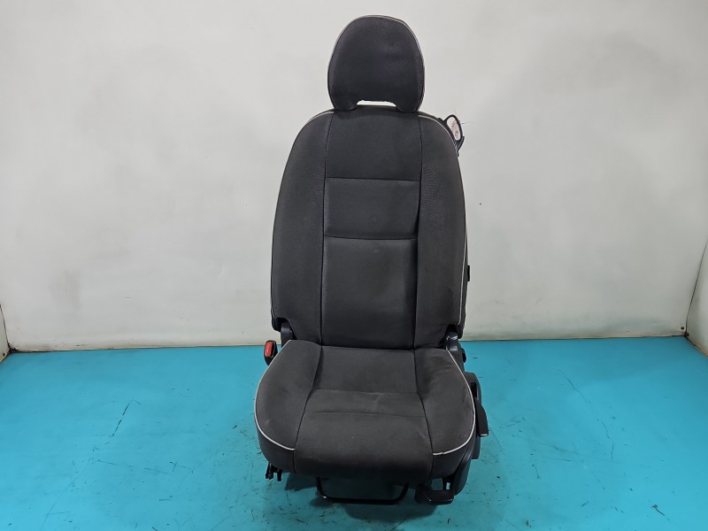 Fotel lewy przód kierowcy Volvo C30 3d EUROPA