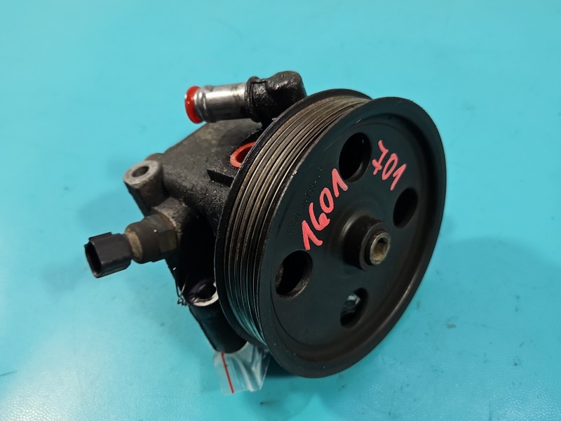 Pompa wspomagania Ford Focus Mk2 1.6 16V 4M51-3A696-AD, 30714048