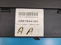 Skrzynka bezpieczników Land Range Rover sport I L320 8H32-14290-KA